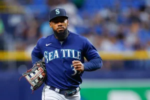 Make The Most Out Of TEOSCAR HERNáNDEZ, DODGERS REACH 1-YEAR, $23.5M DEAL