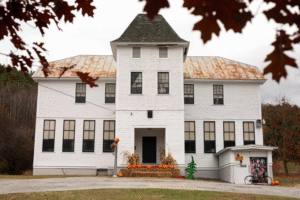 Beetlejuice Mania Explodes: Tiny Town Swarmed by Fans TODAY!